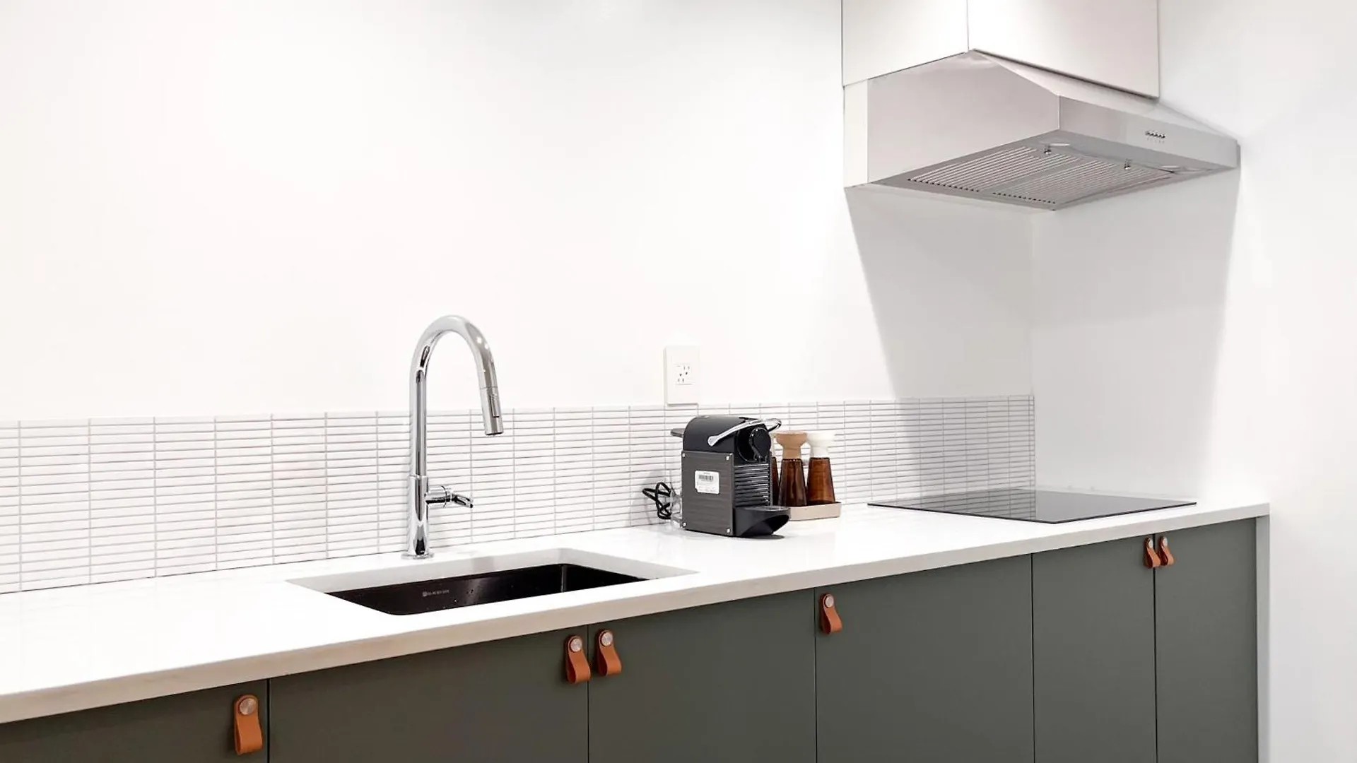 Xxxx Exquisite And Modern Stay In Brooklyn - E New York 0*,  Verenigde Staten